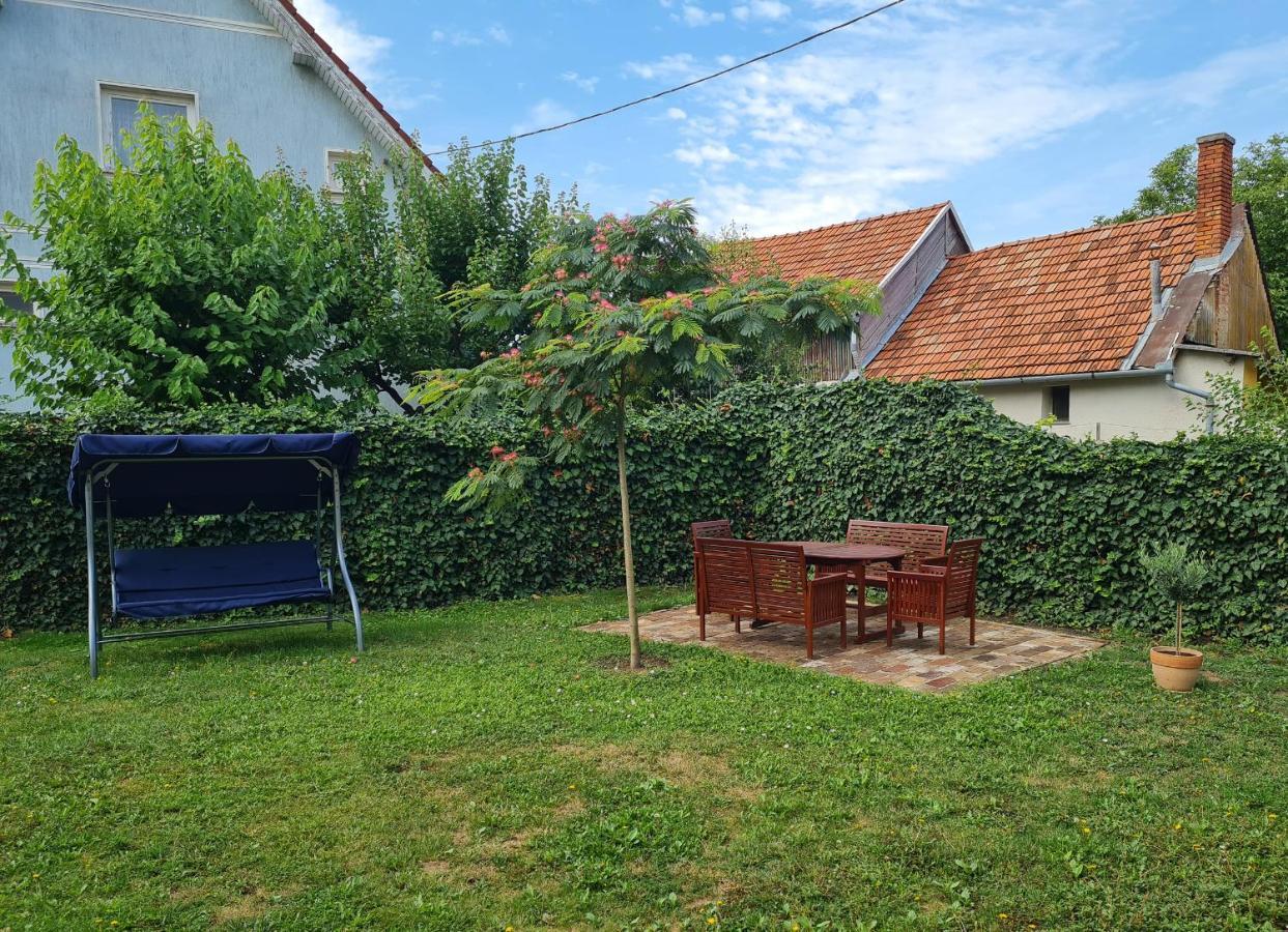 P16 Apartment Hajduboszormeny Εξωτερικό φωτογραφία